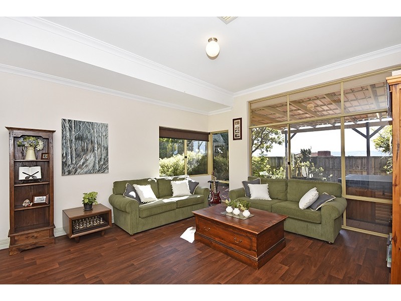 141 Fantail Cres, Ellenbrook WA 6069