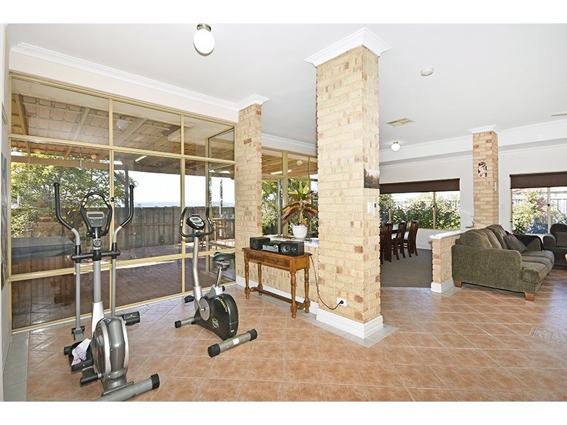 141 Fantail Cres, Ellenbrook WA 6069