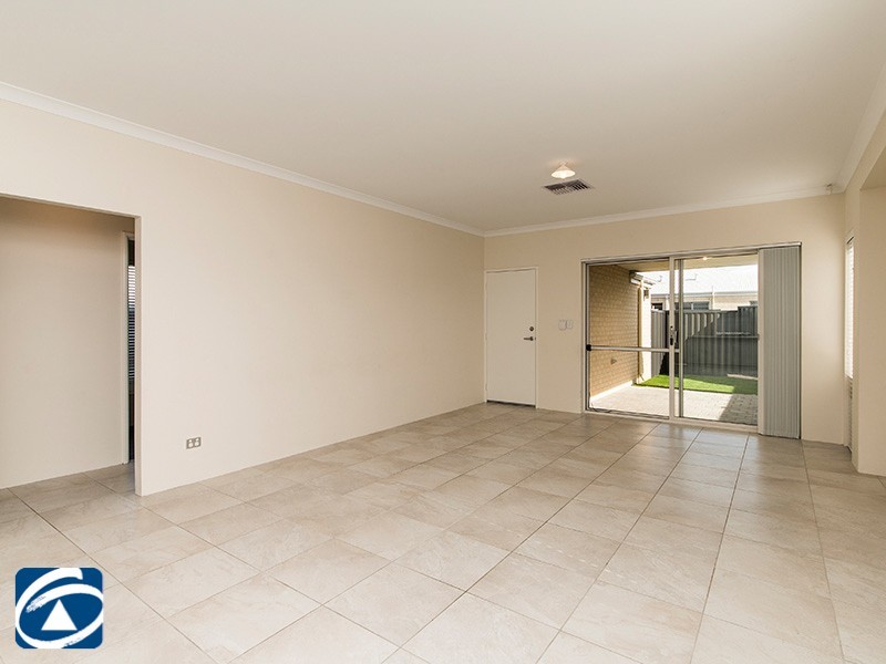 97 Holdsworth Ave, Aveley WA 6069