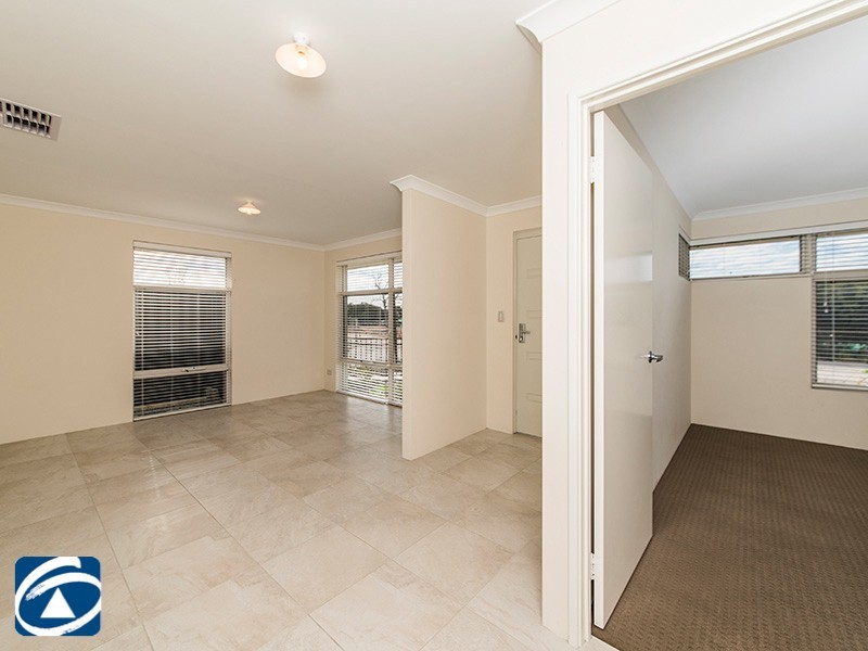 97 Holdsworth Ave, Aveley WA 6069