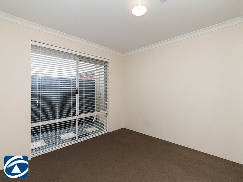 97 Holdsworth Ave, Aveley WA 6069
