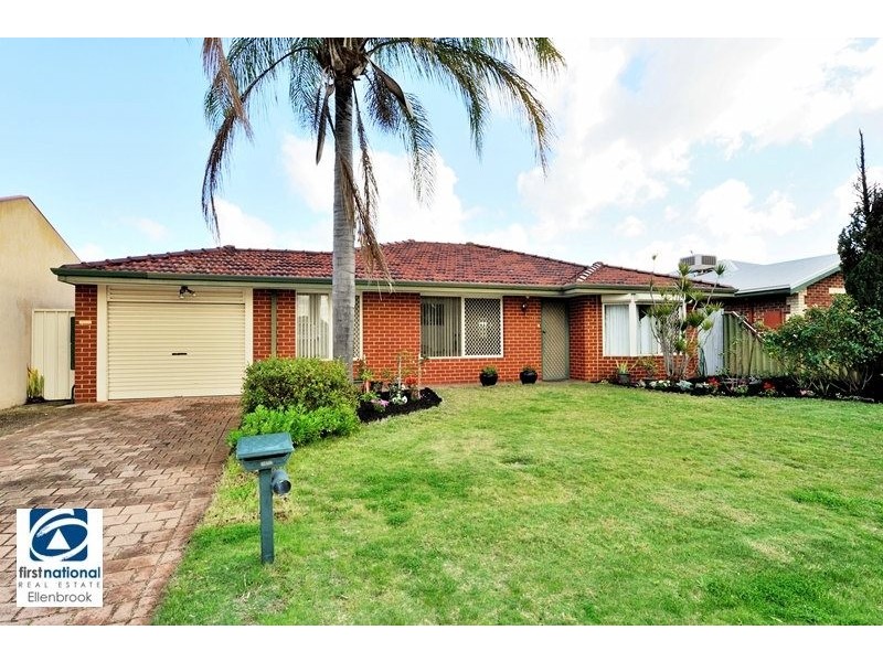 24 Waterhall Rd, South Guildford WA 6055