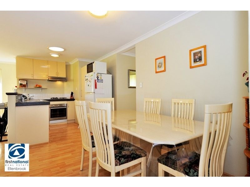 24 Waterhall Rd, South Guildford WA 6055