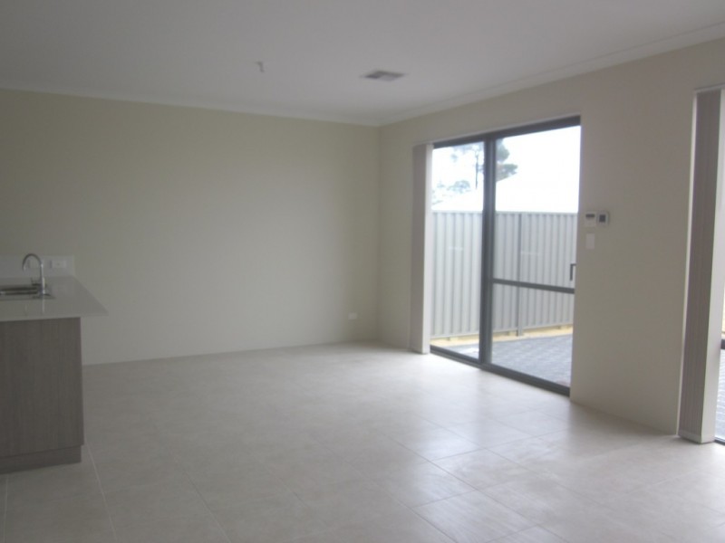 56 Boulton Loop, Ellenbrook WA 6069