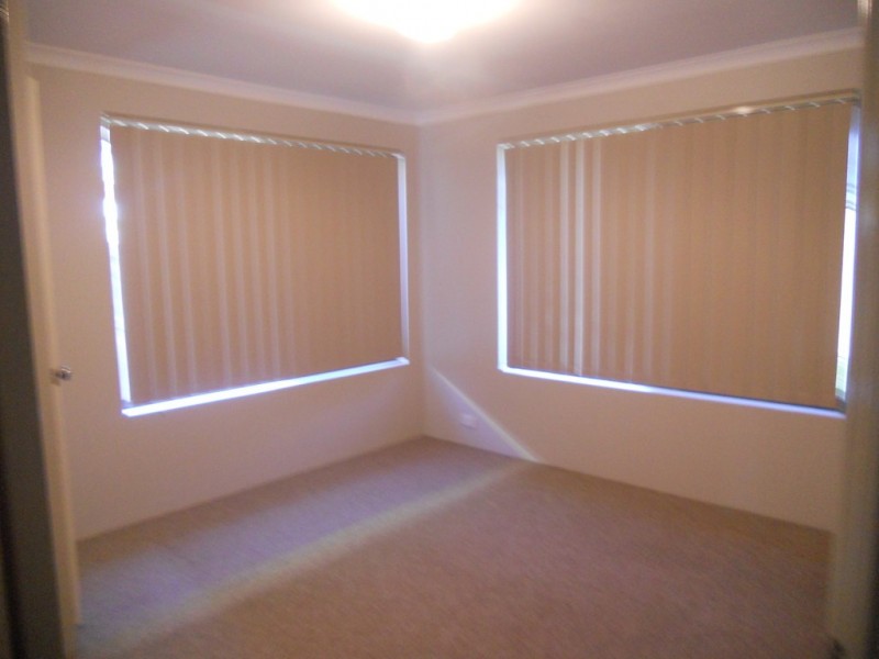 24 Winderie Crescent, Ellenbrook WA 6069