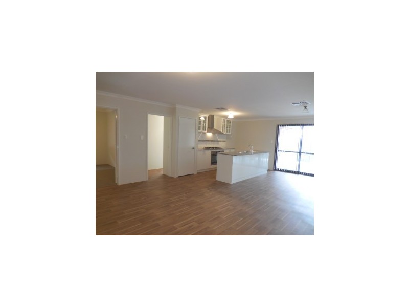 16 Ligado Avenue, Aveley WA 6069