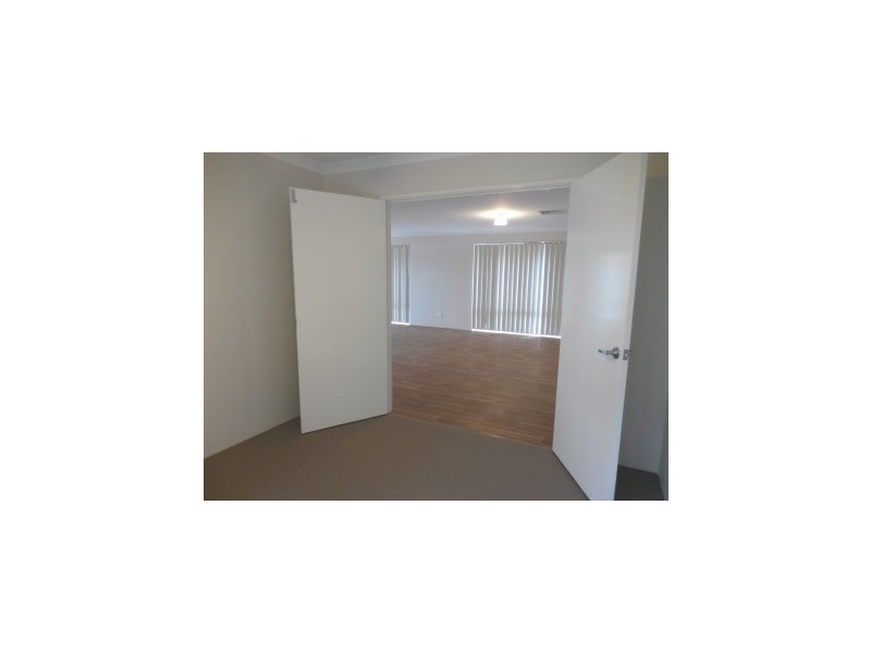 16 Ligado Avenue, Aveley WA 6069