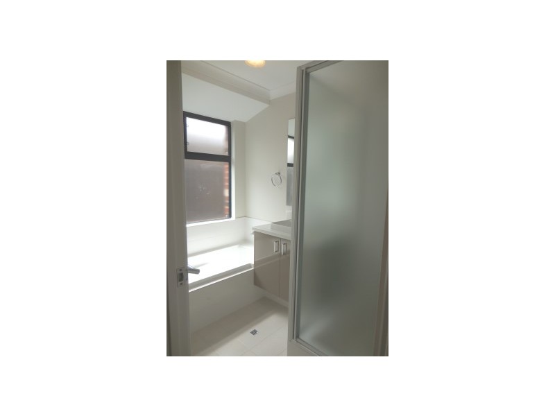 16 Ligado Avenue, Aveley WA 6069