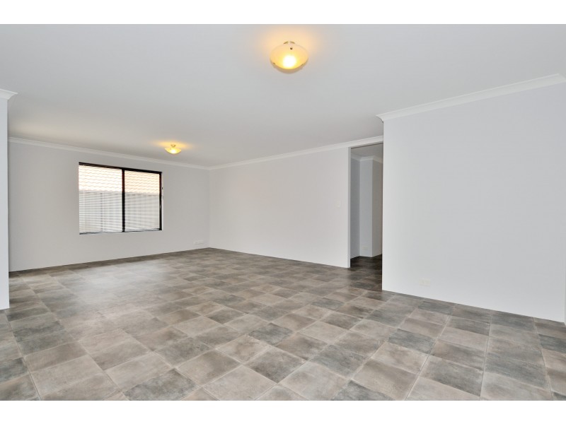 141 Wistful Parade, Aveley WA 6069