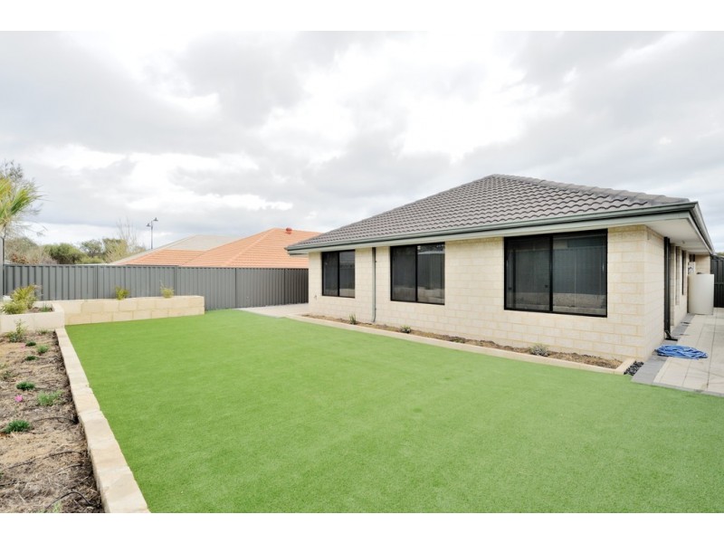 141 Wistful Parade, Aveley WA 6069