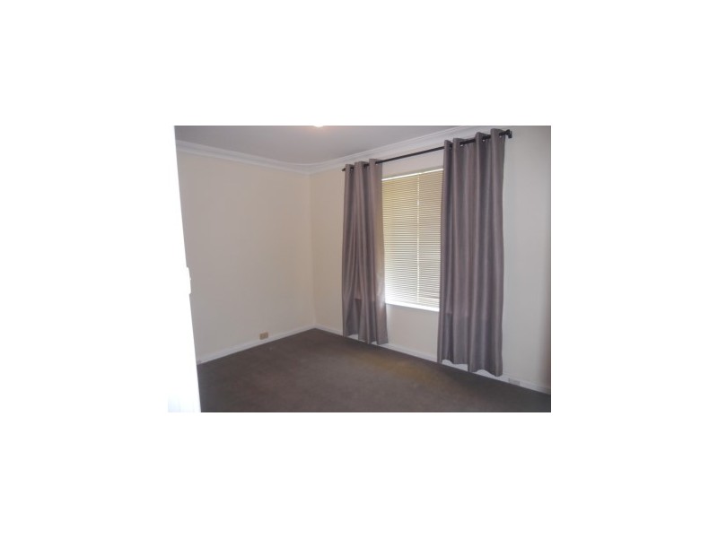 1a Fawell Street, Midland WA 6056