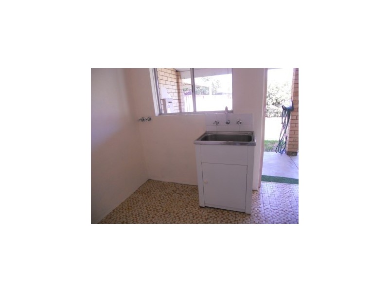 1a Fawell Street, Midland WA 6056