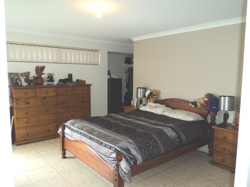 69 Amethyst Parkway, Aveley WA 6069