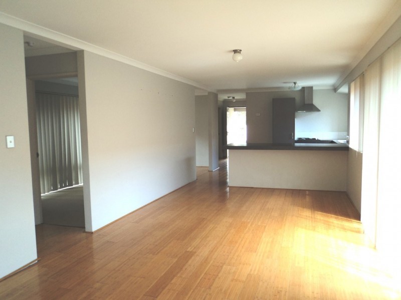 6 Dunrobin Drive, Ellenbrook WA 6069