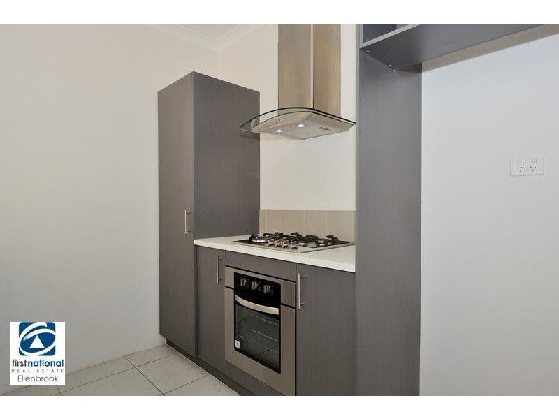 7 Kersley Ave, Ellenbrook WA 6069