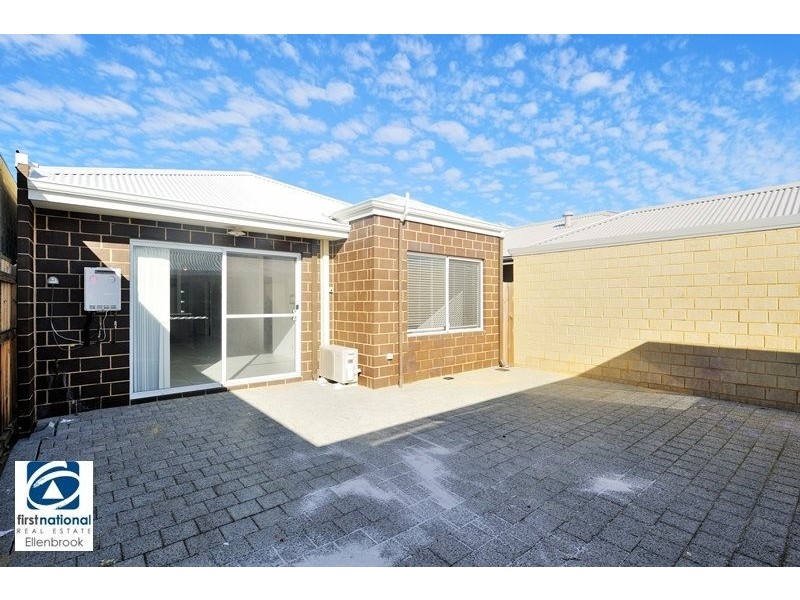 7 Kersley Ave, Ellenbrook WA 6069