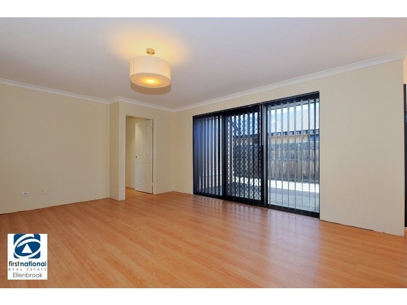 12 Coniston Drive, Ellenbrook WA 6069