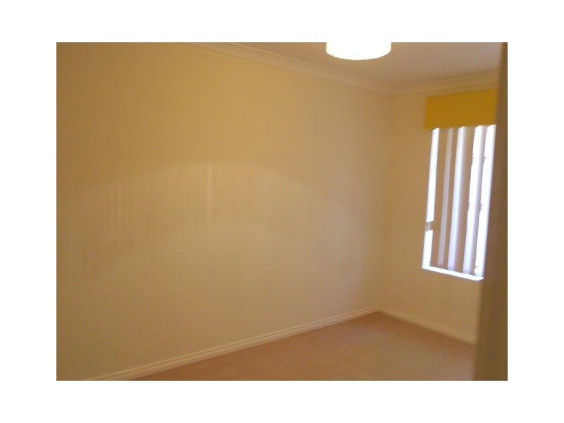 4 Maplewood Green, Ellenbrook WA 6069