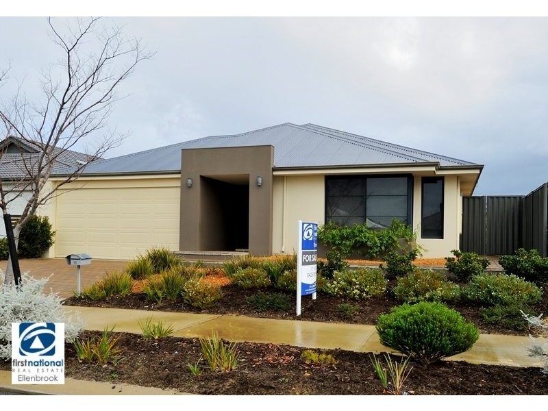 16 Delaware Street, Aveley WA 6069