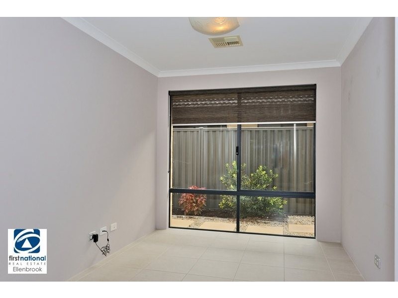 16 Delaware Street, Aveley WA 6069