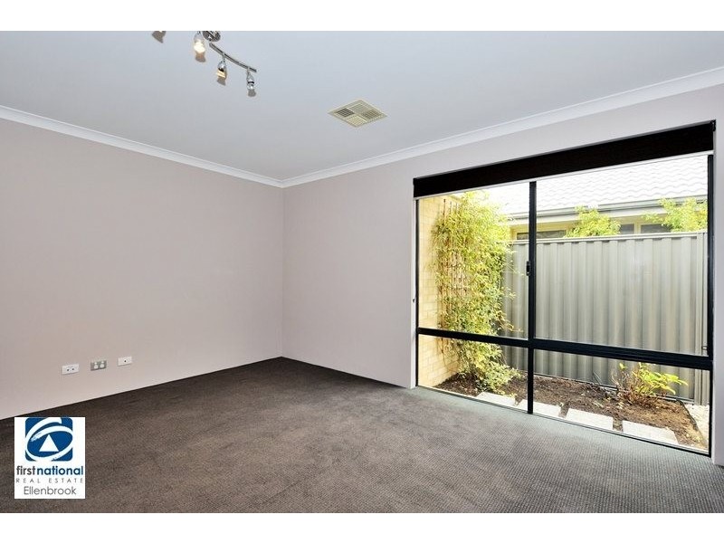 16 Delaware Street, Aveley WA 6069