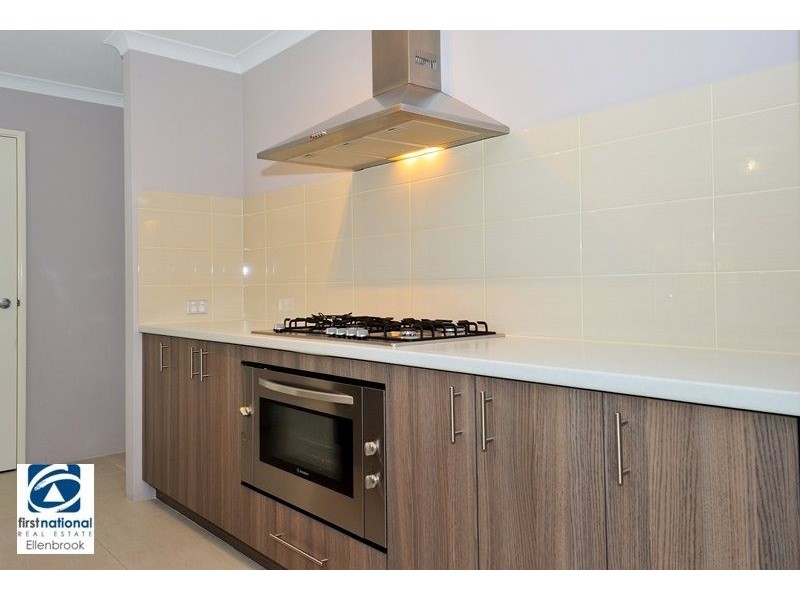 16 Delaware Street, Aveley WA 6069