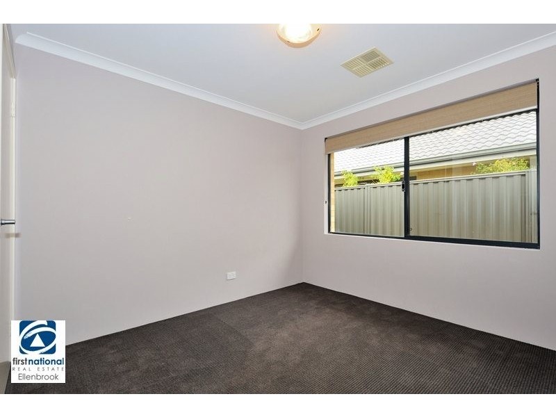 16 Delaware Street, Aveley WA 6069