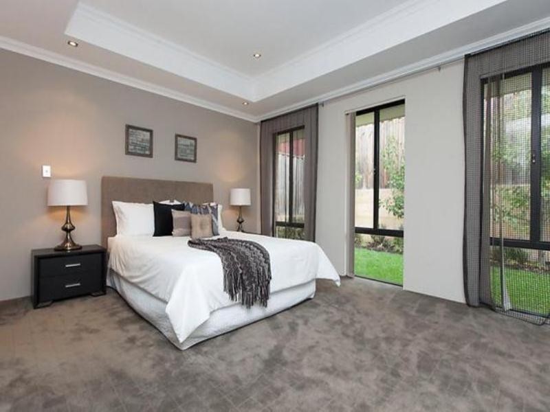 5 Ewens Pass, Ellenbrook WA 6069