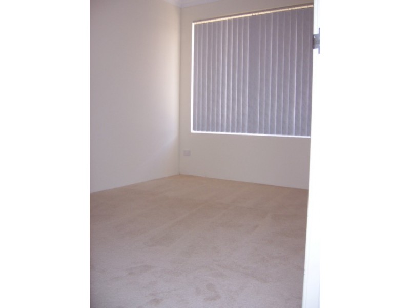 15 Branxholme Terrace, Ellenbrook WA 6069