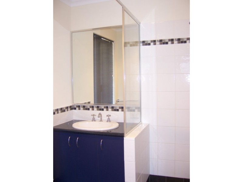 15 Branxholme Terrace, Ellenbrook WA 6069