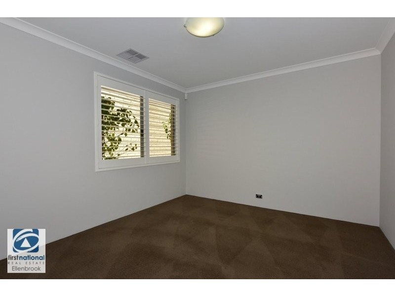12 Virago Street, Aveley WA 6069