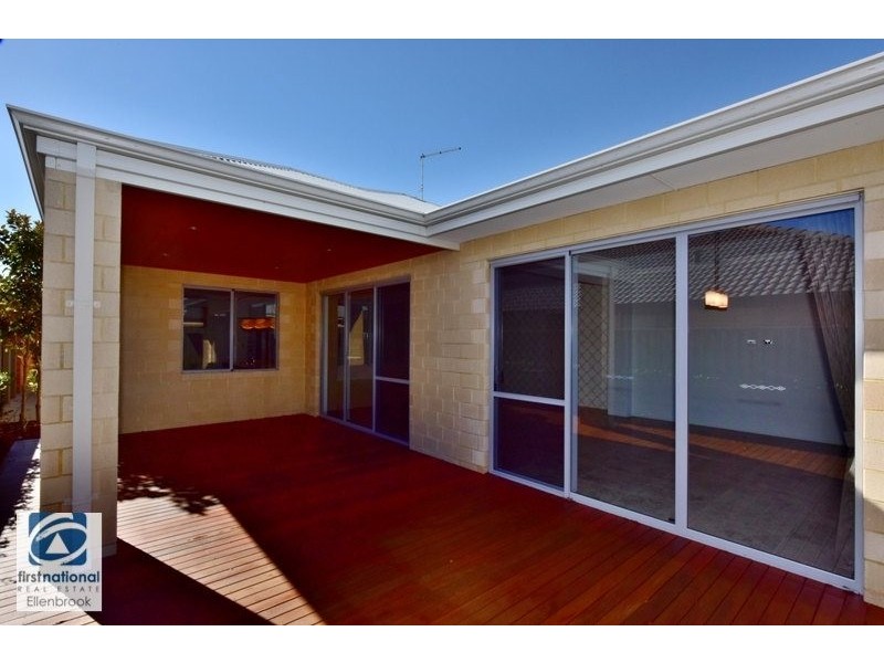 12 Virago Street, Aveley WA 6069