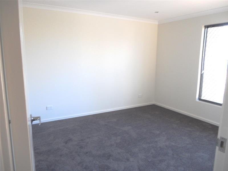 11 Solway Brace, Ellenbrook WA 6069