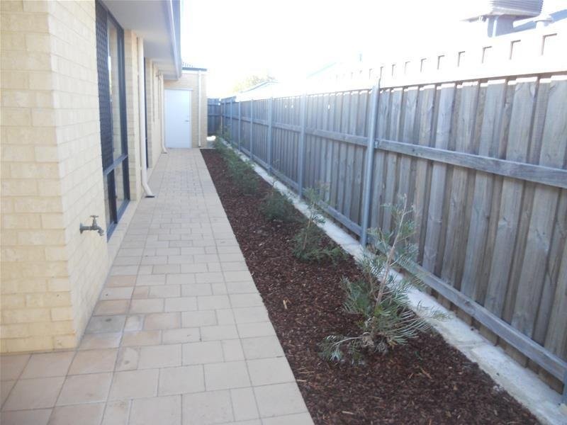 11 Solway Brace, Ellenbrook WA 6069