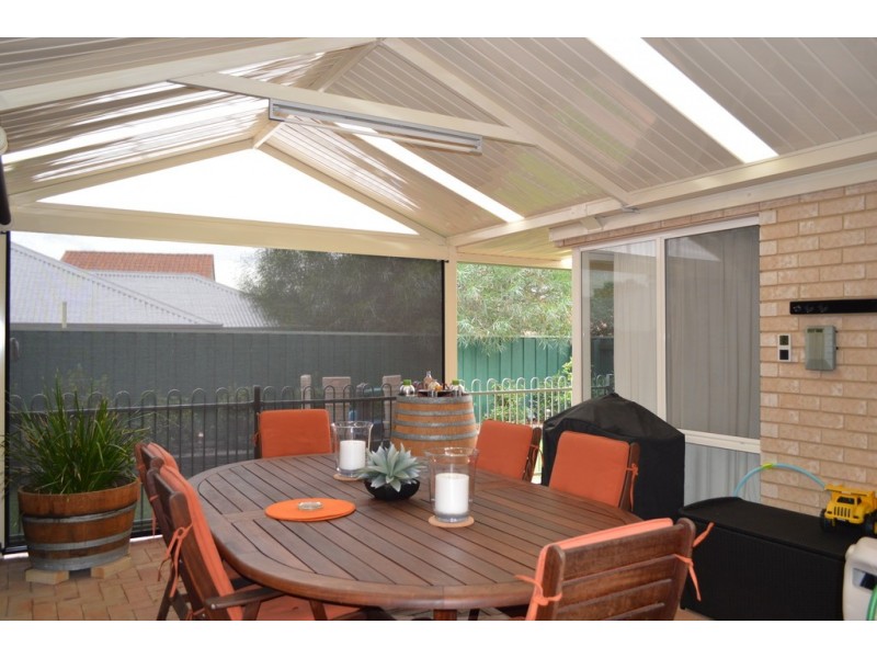 15 Ellen Brook Drive, The Vines WA 6069