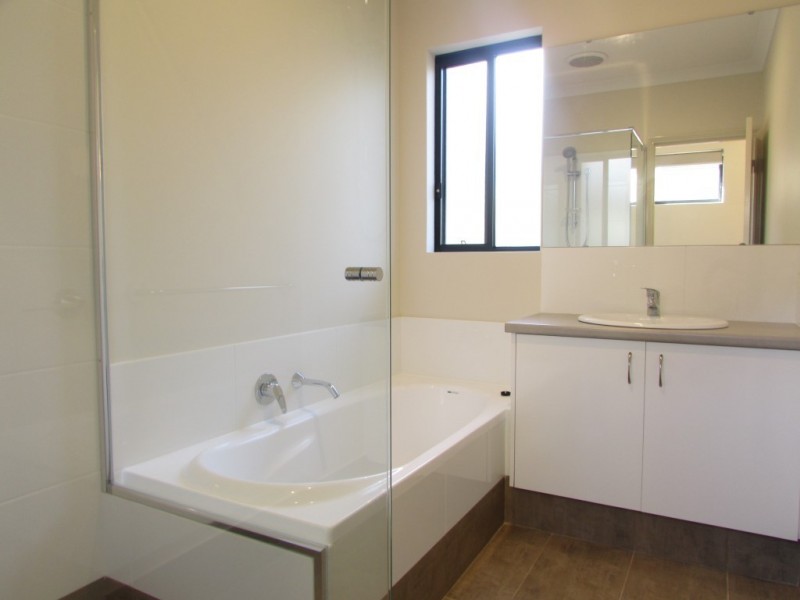 5/293 Landsdale Road, Landsdale WA 6065