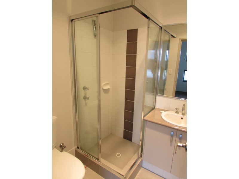 15 Hollyford Parade, Butler WA 6036