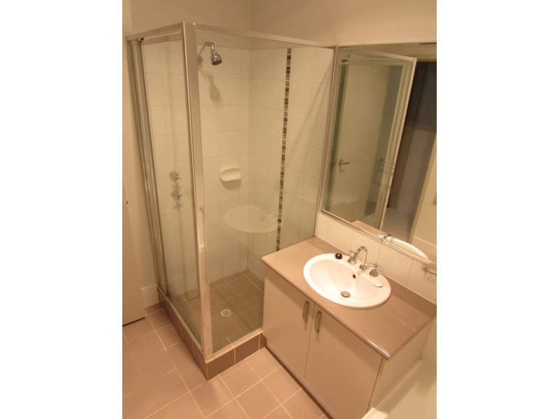 15 Hollyford Parade, Butler WA 6036