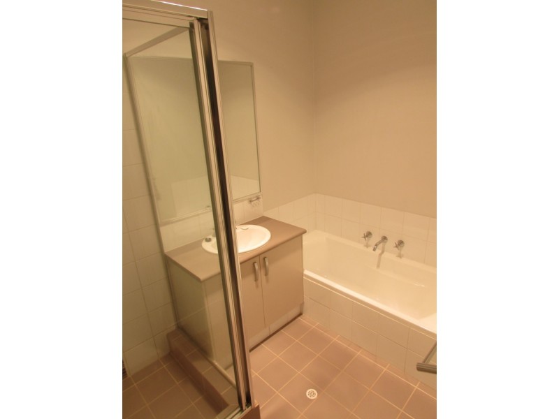 15 Hollyford Parade, Butler WA 6036