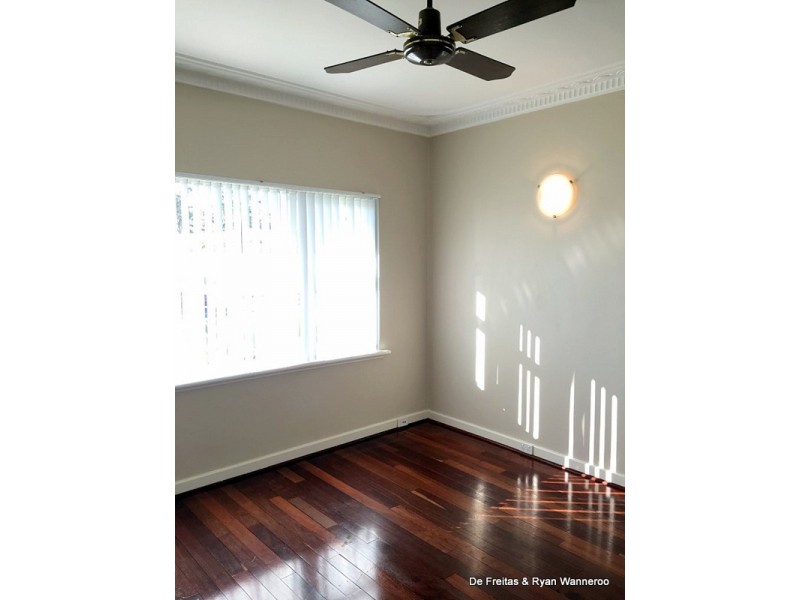 4 Hastings Street, Wanneroo WA 6065