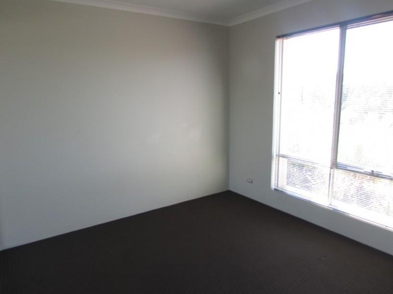 51 Grassdale Parkway, Ellenbrook WA 6069