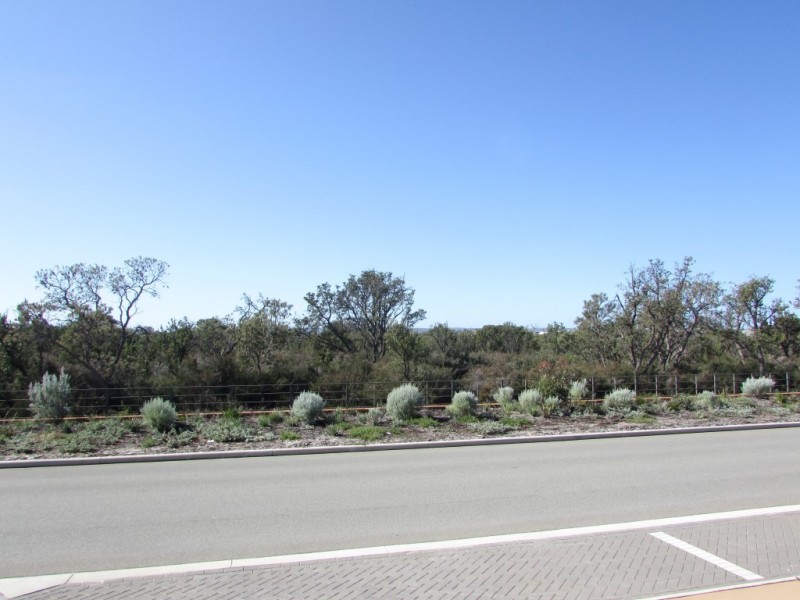 51 Grassdale Parkway, Ellenbrook WA 6069