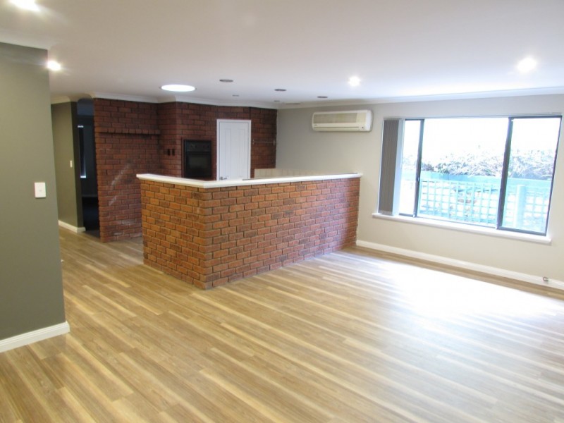 8 Busycon Place, Heathridge WA 6027