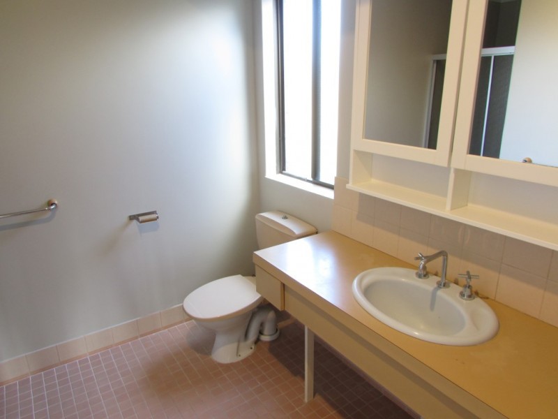 8 Busycon Place, Heathridge WA 6027