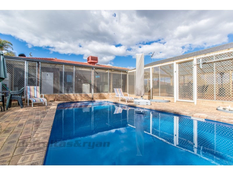 42 Paltara Way, Wanneroo WA 6065