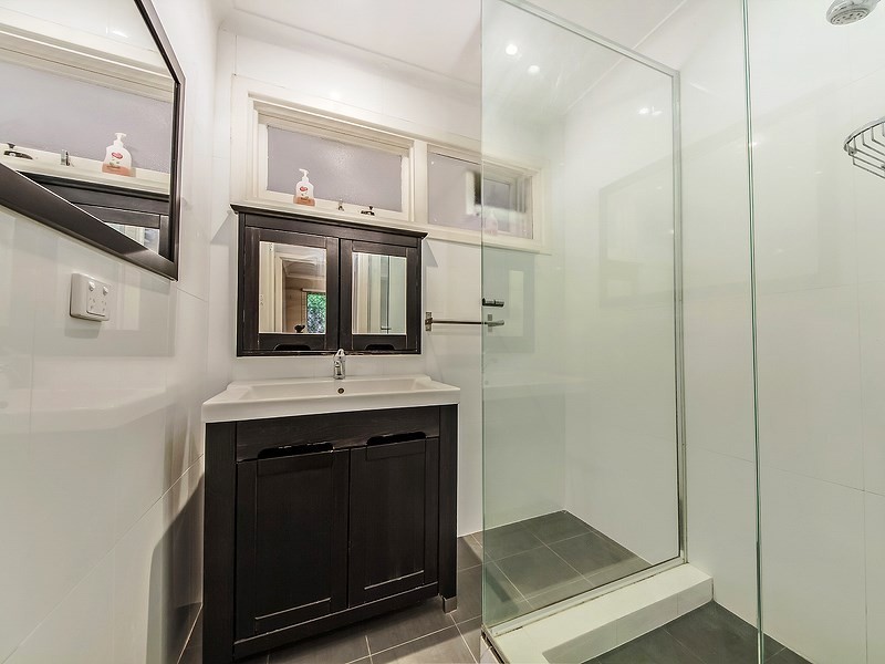 31 Nankivell Road, Koondoola WA 6064