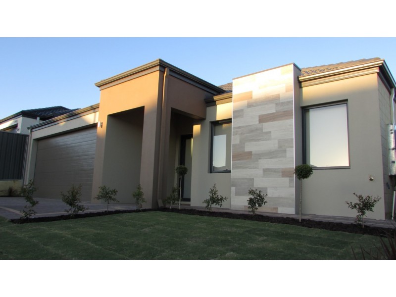 4 Marginson Drive, Landsdale WA 6065