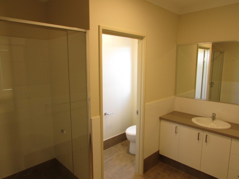 4 Marginson Drive, Landsdale WA 6065