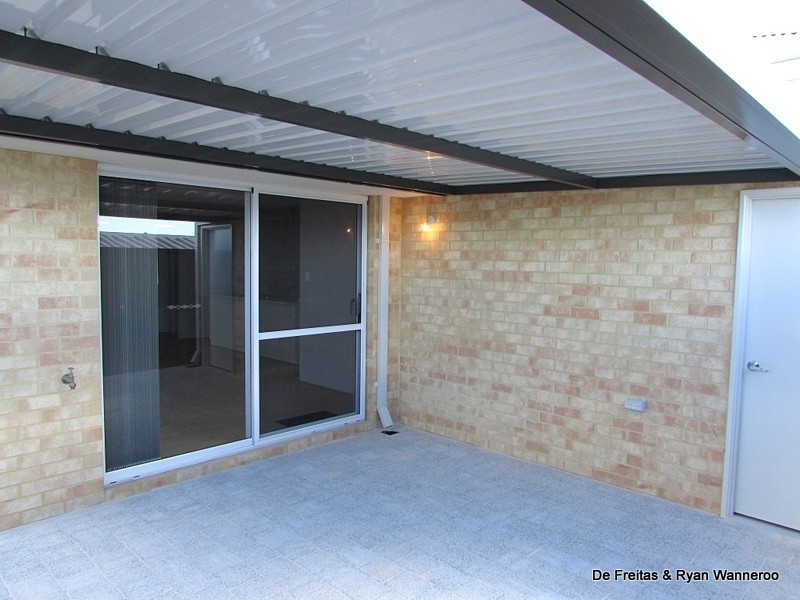 4 Rive Way, Caversham WA 6055