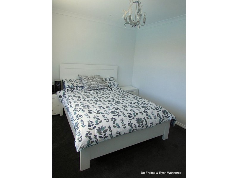 4 Holroyd Link, Wanneroo WA 6065